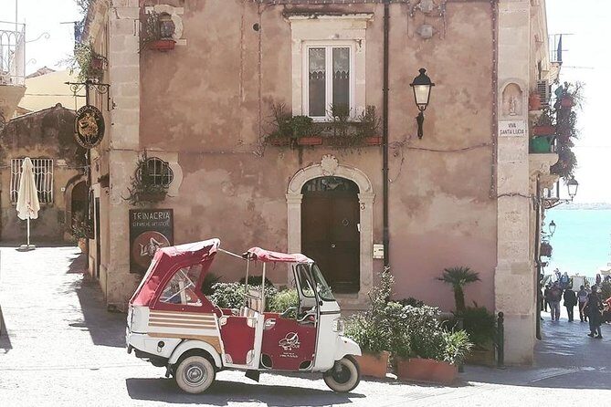 2 Hours Calessino/ Tuk tuk Tour to Syracuse and Ortigia Island - A 2-Hour Tuk Tuk Ride Through Syracuse and Ortigia