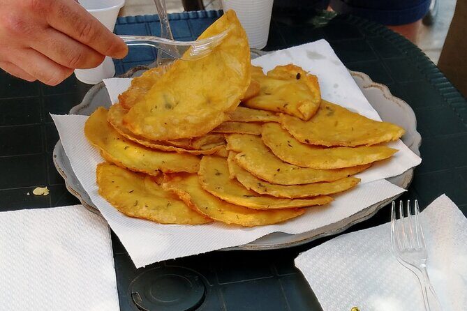 3-hours Street Food Bike Tour in Palermo - The food tastings: how to enjoy without feeling stuffed