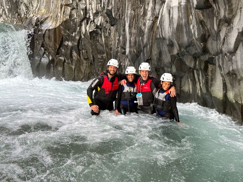 Alcantara River and Gorges: Bodyrafting Experience - Getting to Agriturismo Valle Alcantara and the Steps Down