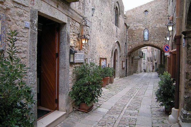 Best Excursion in western Sicily to Erice, Trapani Salt Flats from Palermo - Erice Medieval Village: Two Hours to Walk the Real Old Town