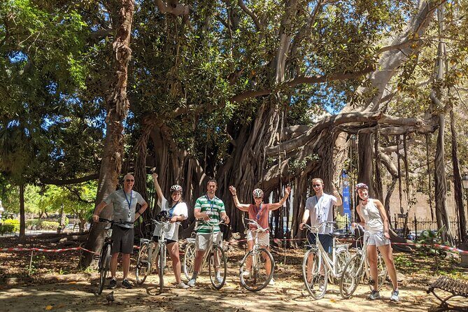 Bike tour of the historic center of Palermo with tasting - Norman Palace and Teatro Massimo: seeing the power, even from outside