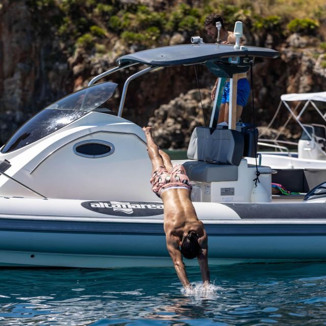 Boat Tour Taormina Isola Bella Giardini Naxos 8 hours - Grotta dell’Amore: The Heart-Shaped Cave Stop You’ll Remember