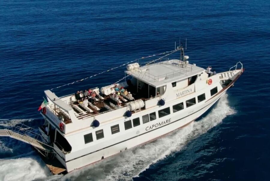 Capo d'Orlando: Mini-cruises to Vulcano, Panarea, Stromboli - First stop: Vulcano and the sulfur-scented reality check