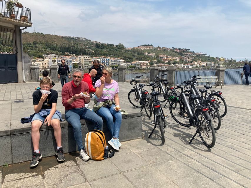 Catania: 4-Hour Guided Bike Tour - Group size, e-bikes, and why the ride feels safer than it sounds