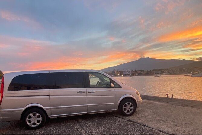 Catania AIRPORT transfer From / To Taormina - Meeting at Catania Airport: Pickup and Mobile Ticket