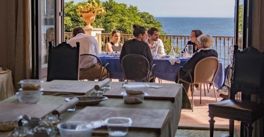 Catania: Cooking class set in a sea front historic villa - The Welcome Tastings: Wine, Soft Drinks, and Sicilian Ingredients