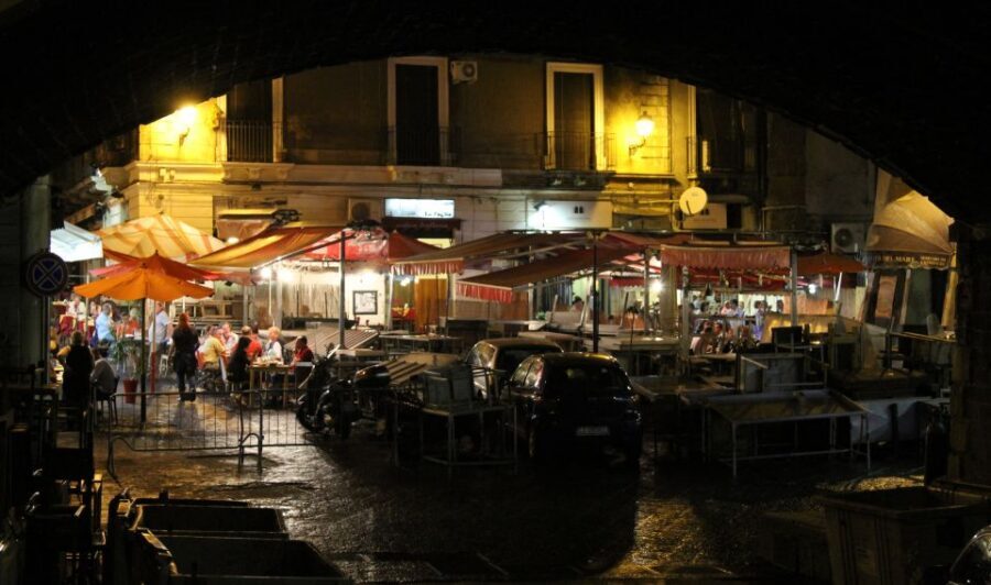 Catania: Guided Street Food Tour with Tastings - A 3-hour Catania route that makes sense on foot