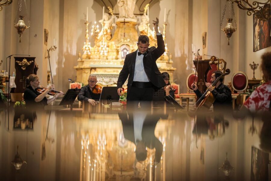 Catania: Opera Concert - Tribute to Vincenzo Bellini - Etiquette, phones, and the church reality check