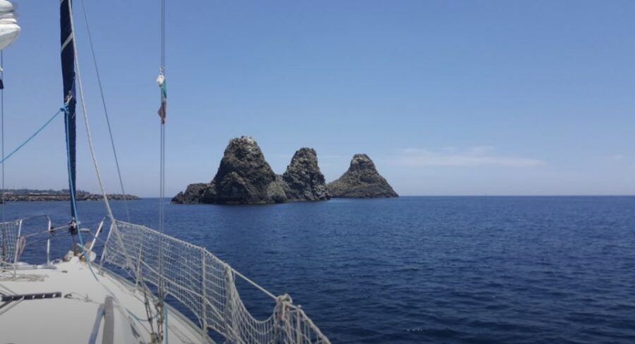 Catania: Sailing Tour with Lunch - Key highlights you can count on
