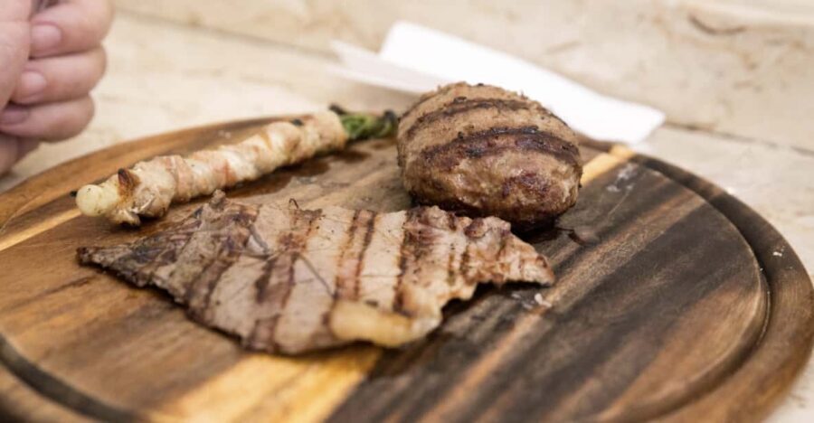 Catania Street food tour by night - Who should book this night street food walk (and who might rethink it)