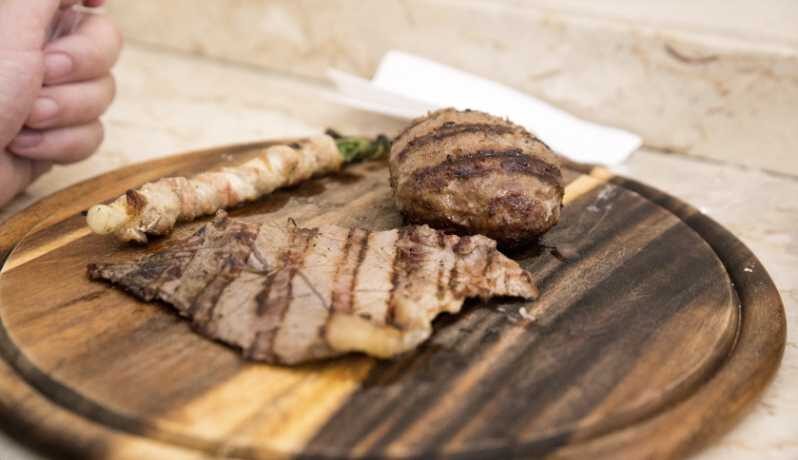 Catania Street food tour by night - Benedictines and an aperitif: food culture before the big bites