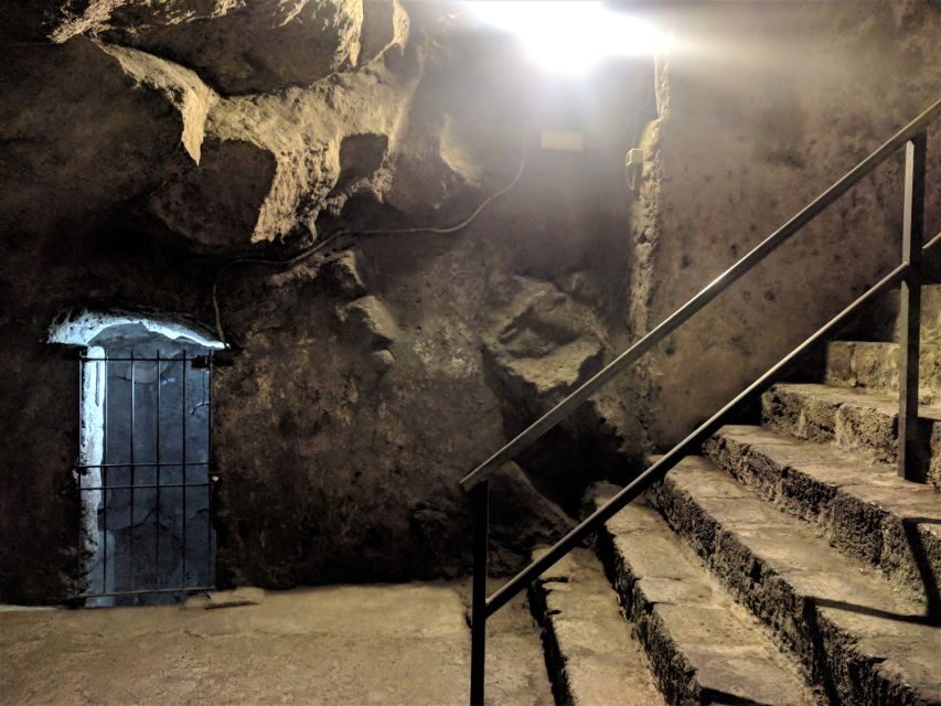 Catania: Underground Catania Tickets and Guided Tour - What to Expect Physically: Steps, Wet Stone, and Tight Corners