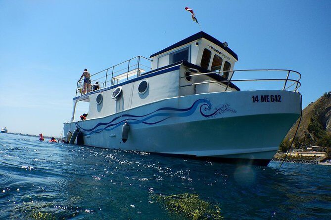 Coast to Coast from Taormina -2 HOURS MINI- CRUISE ISOLABELLA - Getting to the Start in Naxos (98035) without stress