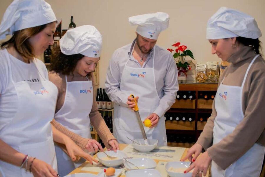 Cooking class, visit to the Catania market and light lunch - Cost and value: why $94 can work for you