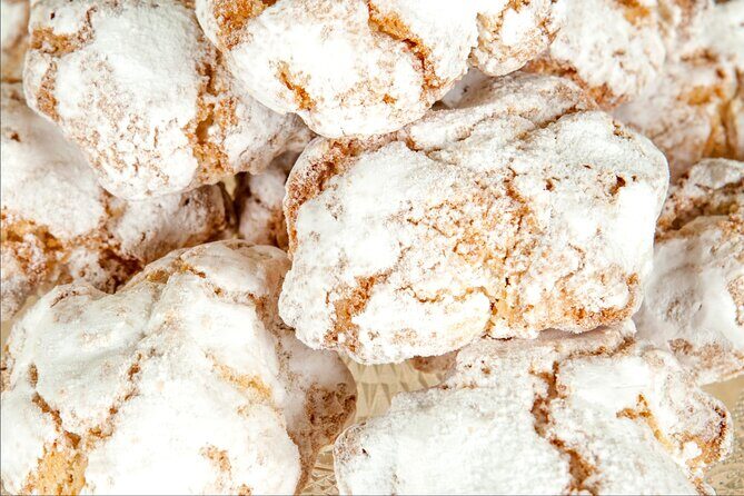 Course of Arancini and Almond Paste in Catania - The Finish: Light Lunch or Dinner With Sicilian Wine and Limoncello