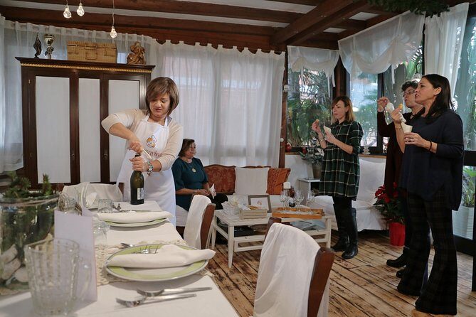 Dining Experience at a local's Home in Campofelice di Roccella with Show Cooking - The show-cooking part: what you’ll actually notice