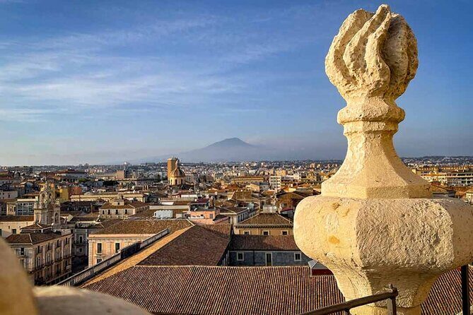 Discover Catania from fabulous viewpoints with your personal photographer - Lungomare di Ognina: sea air, sea views, and Etna in the distance