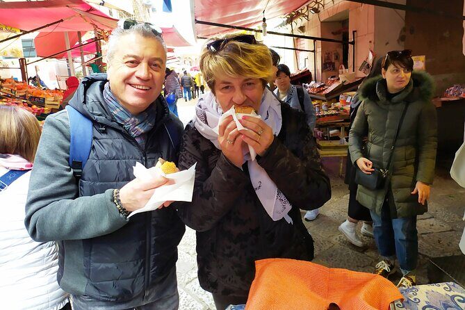 Discover Palermo in 3 hours. Art, history, markets and street food - Piazza Olivella: Sant’Ignazio and a stop with museum-level importance