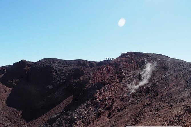 Etna 3000 from the south with Cable Car and trekking – Morning or Afternoon - Your volcanological guide and the kind of pace to expect