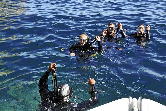 Exciting PADI Discover Scuba Diving Experience Isola Bella Marine Park Taormina - Underwater Session #1 (Max 6 m): Beginner Skills That Feel Manageable