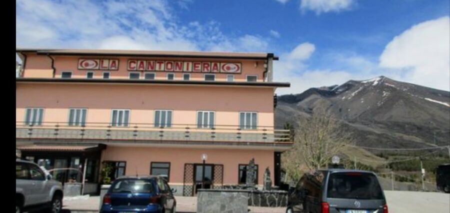 From Catania, Acireale, Giarre: Mount Etna Half-Day Trip - Cable car option for higher active craters