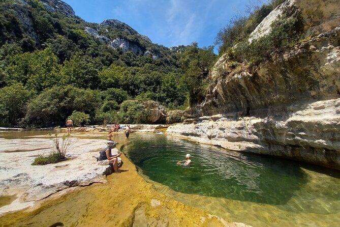 From Syracuse: Trekking Cavagrande - Federico-style guidance on the trail: More than just walking