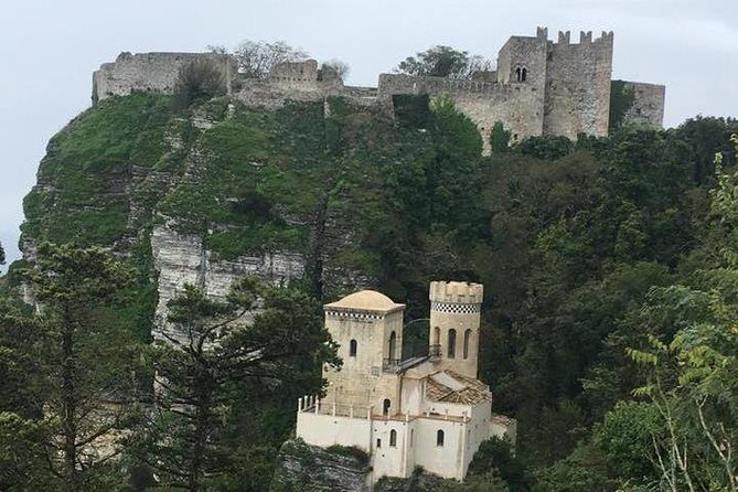 From the Mountain to the Sea:Erice and the Reserve of Monte Cofano - From Erice down toward Castelluzzo: where the cycling becomes the sightseeing
