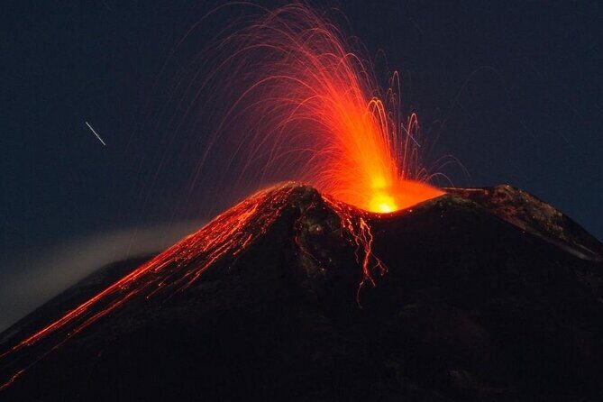 Full-Day Etna Nord 3000 and Alcantara Gorges - Etna Nord 3000 + Alcantara Gorges: what this day feels like