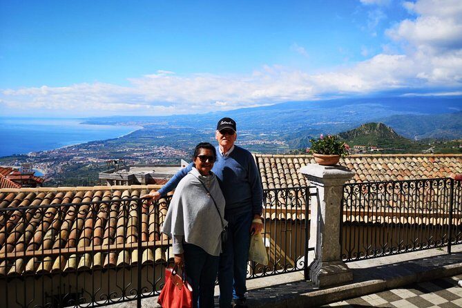 Giardini Naxos, Taormina and Castelmola-White Lotus-From Catania - Pickup from Catania and the value of a small group