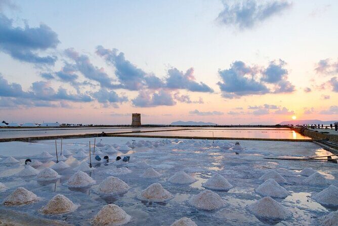 Guided tour of the salt pans of Trapani and the Salt Museum - Key things to know before you go