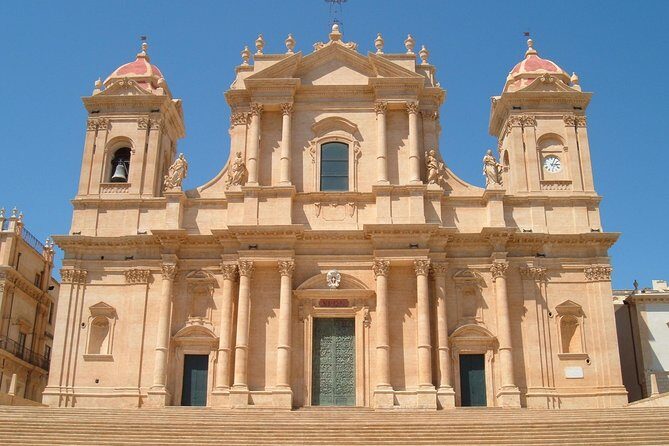 HALF DAY Excursion - Noto BAROQUE - Getting there from Avola: the comfort piece you’ll appreciate