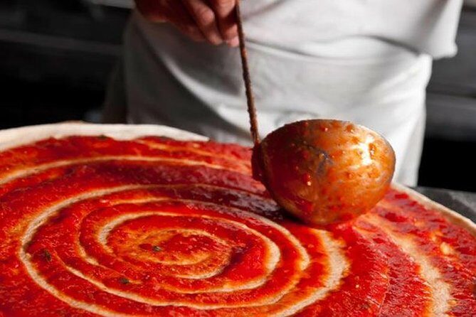 Half-Day Pizza Making Class in Taormina - Group size and instruction style: good for families and mixed skill levels