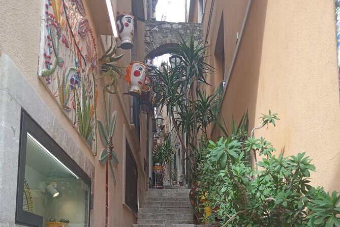 Half-day tour to Taormina, Castelmola and Isola Bella - Isola Bella in 30 minutes: stunning, but don’t over-plan swimming
