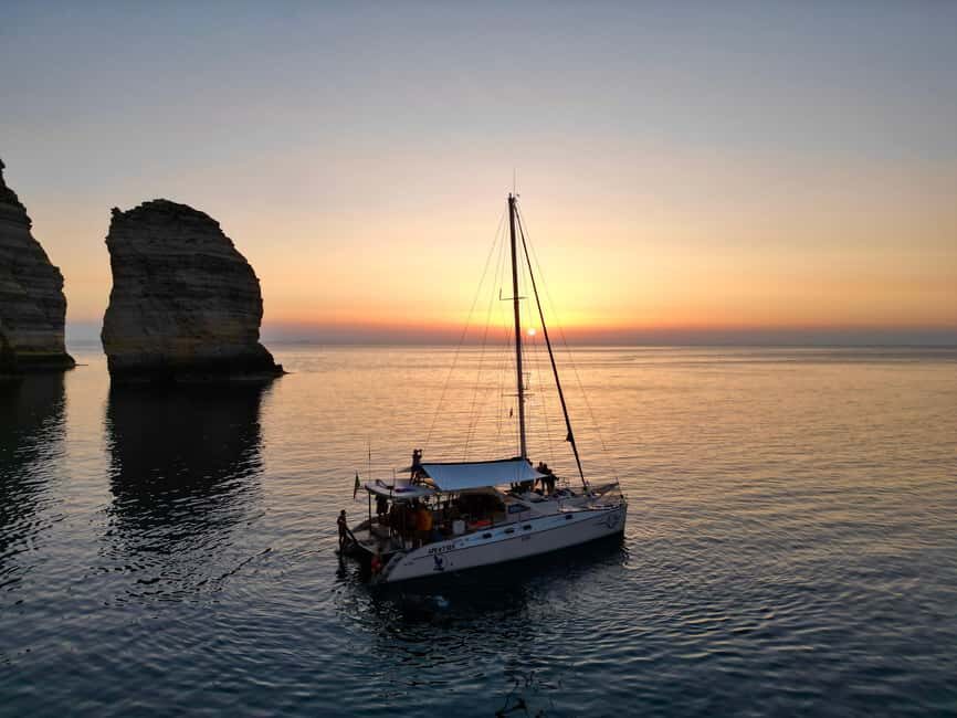 Lampedusa: Dolphin watching with aperitif at sunset - Key things that make this cruise work