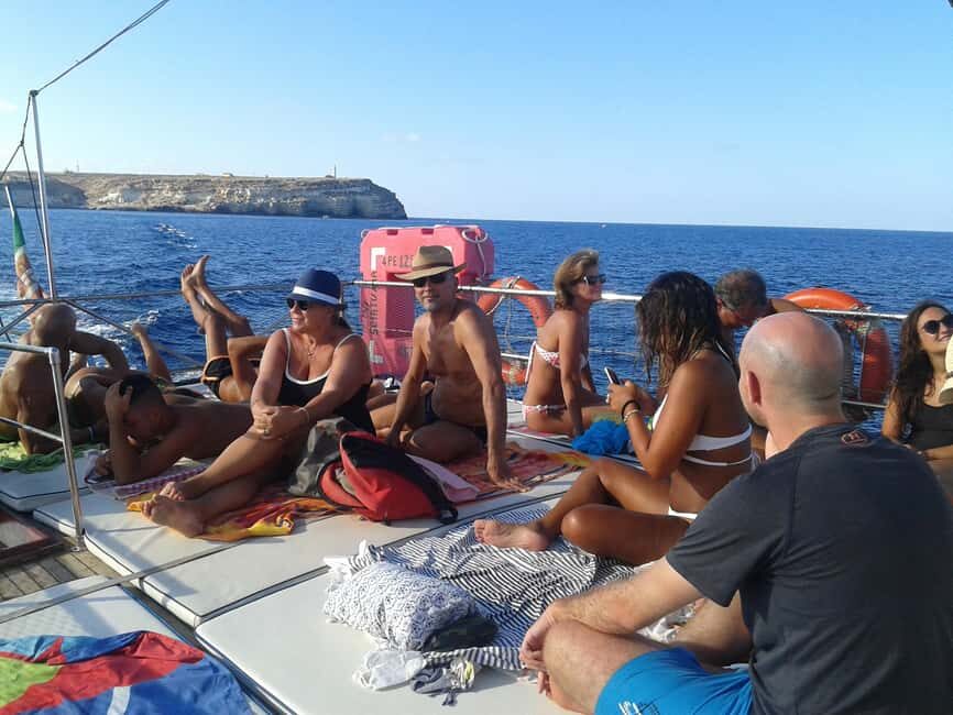 Lampedusa: Yacht excursion, swimming stops and typical lunch - The south return: Grottacce and Grotta del Bue Marino