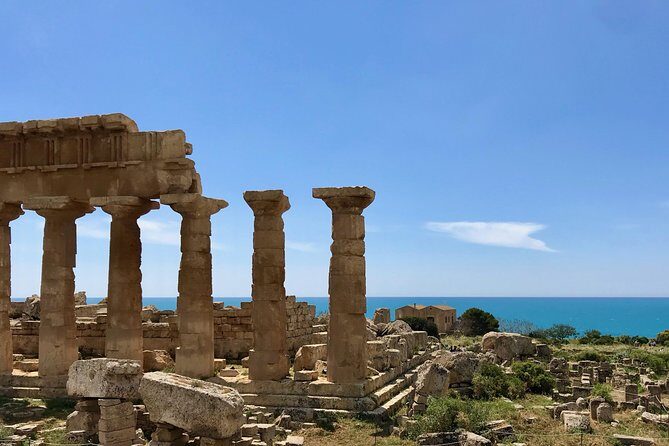 Leave the City Behind Tour with Guide Driver starts from Palermo - Selinunte: the Greek ruins that still feel exposed