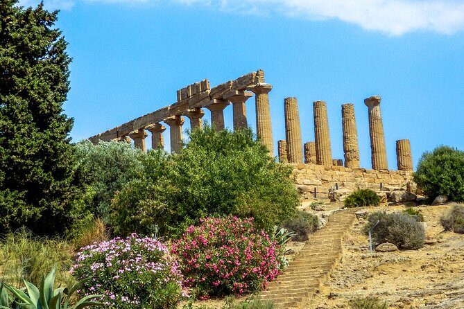Minivan/Car Tour from Syracuse to Agrigento and Scala dei Turchi - The “private tour” feel: what you’re really buying