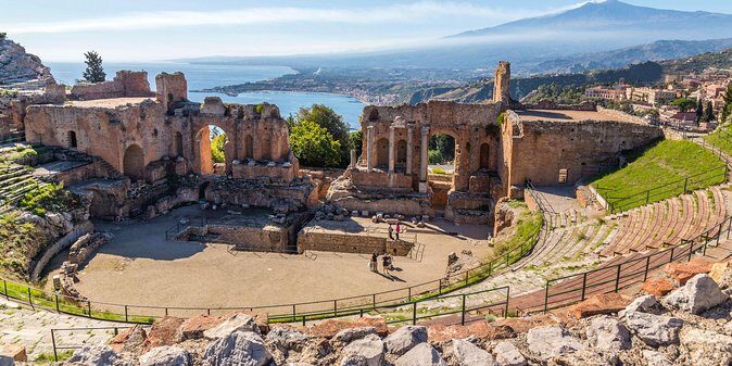 Mount Etna, Lunch in a Winery and Taormina Private Day-Trip from Messina - Gambino Winery lunch and wine tasting: where the day turns into Sicilian comfort
