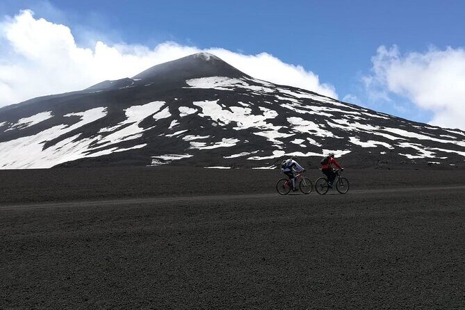 Mt. Etna Cycling to the Top small group - Craters Silvestri Walk: Extinct Craters and the Lunar Feel