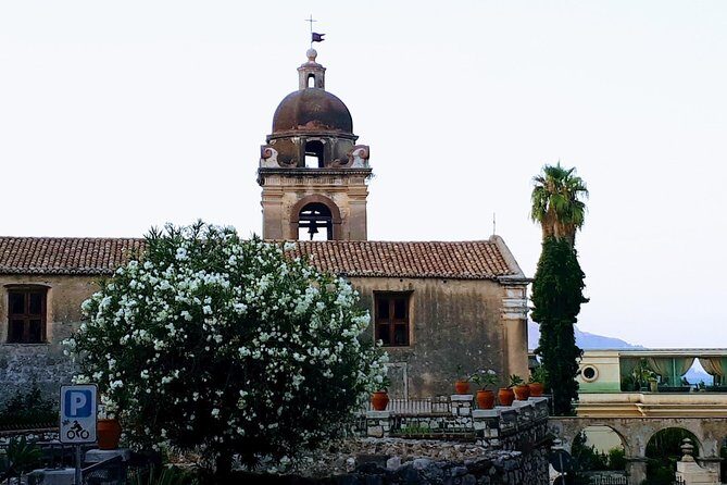 One Day Sicily Tour fom Malta - The Pozzallo ice cream pause and ferry reality