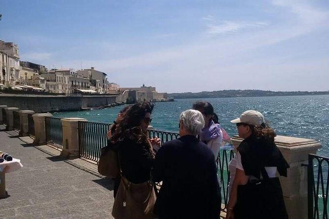 Ortigia city Tour - Meeting point at Piazza Emanuele Pancali and the simple route plan