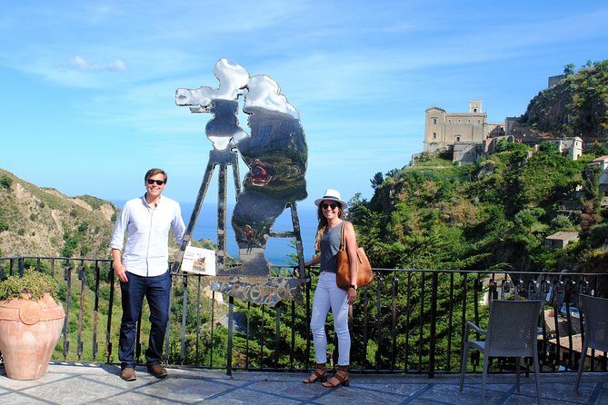Package of 2 private tours in one day: Etna-Godfather with Lunch - Private guide value: why being alone changes the experience