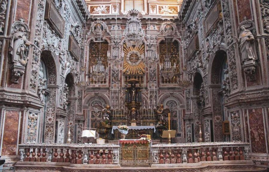 Palermo: Exclusive Private Walking Tour by Palermo Wonders - Price and value: what $147.27 buys you in central Palermo