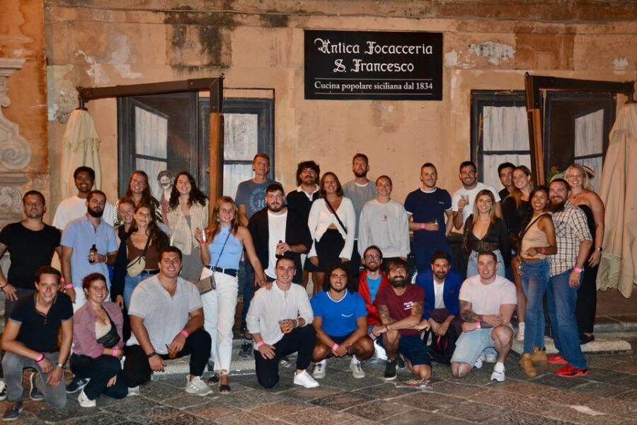 Palermo: Guided Bar Crawl with Shots and Discounts on Drinks - The Walk Through Palermo: Small Detours That Add Context