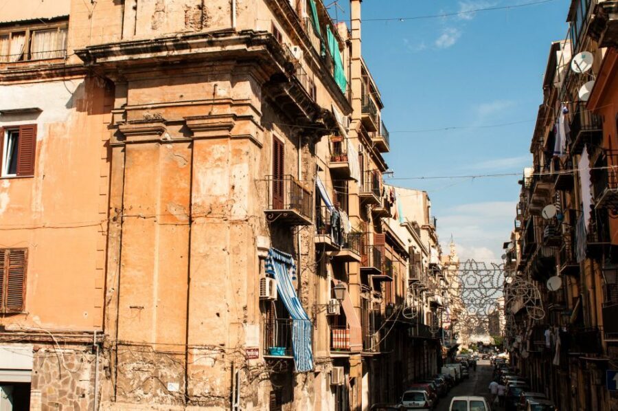 Palermo: Hop-on Hop-off Bus Tour 24-hour Ticket - Getting Your Bearings from Politeama Square