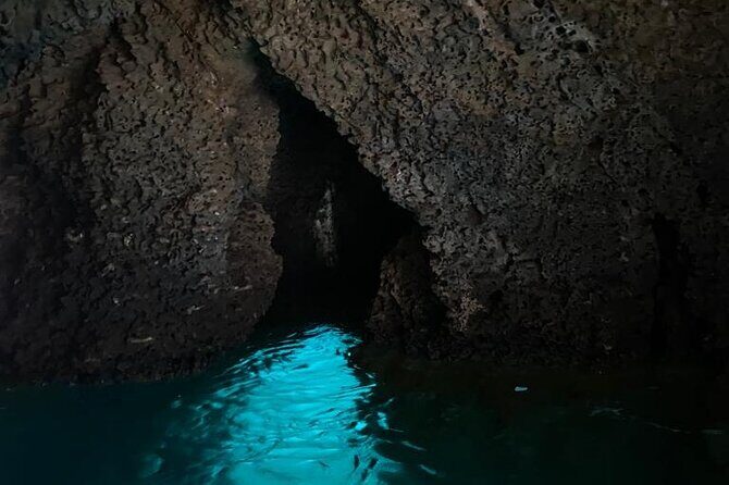 Private boat tour Giardini Naxos Taormina with platter and wine - Key Things to Know Before You Go