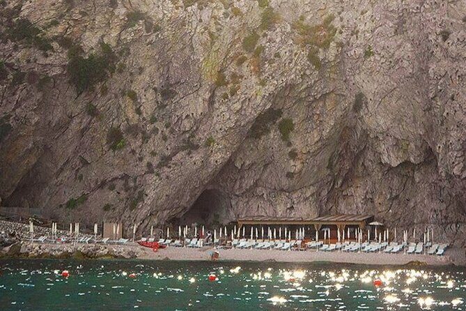 Private boat tour Giardini Naxos Taormina with platter and wine - Piazza IX Aprile and Corso Umberto: Seeing Taormina’s Faces Without the Climb