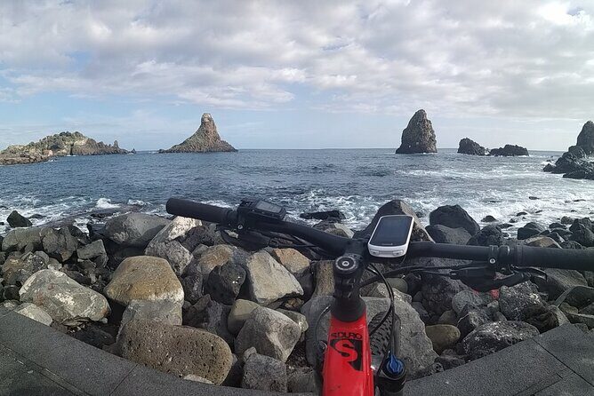 PRIVATE - Catania and Aci Trezza Bike trip - Price and value: why this private tour can make sense