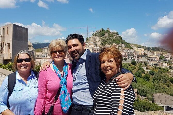 Private Godfather and Taormina Boat Tour with Appetizer and Pasta - Who should book this Godfather + sea day