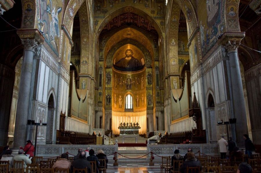 Private Monreale Cathedral and Cloister, Ceramic Lab tour - The Capuchin Cloister: a medieval pause with great photo angles